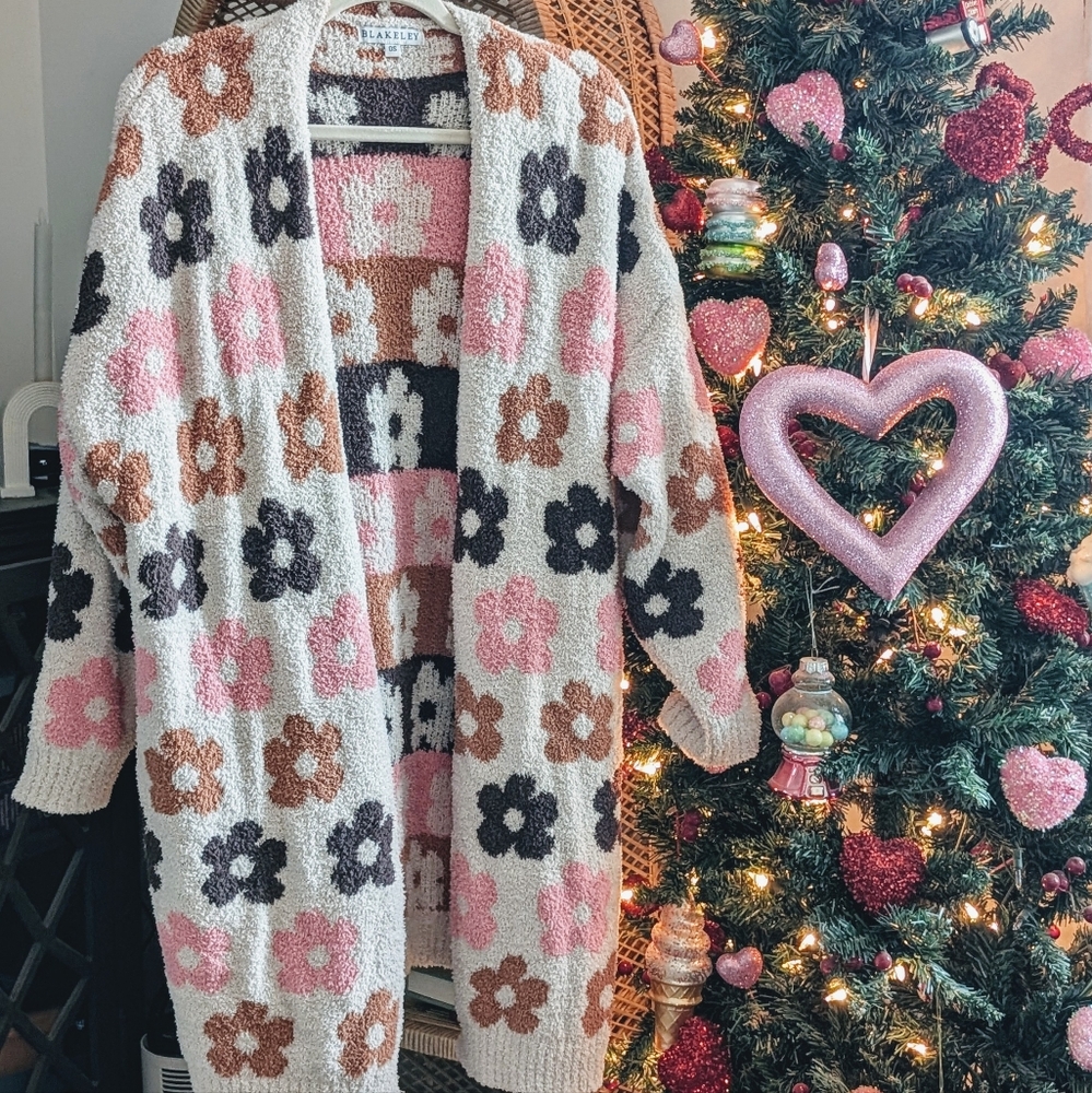 Adorable soft cardi